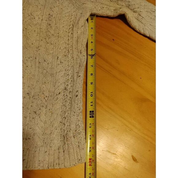 Eddie Bauer Women's Angora Blend Sweater Size: Small (0794) - Picture 8 of 11